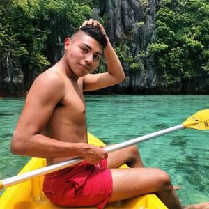 Meet your Posher, Alex